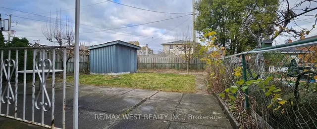 Additional property image - 18 Richgrove Dr