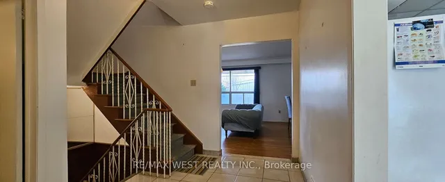 Additional property image - 18 Richgrove Dr