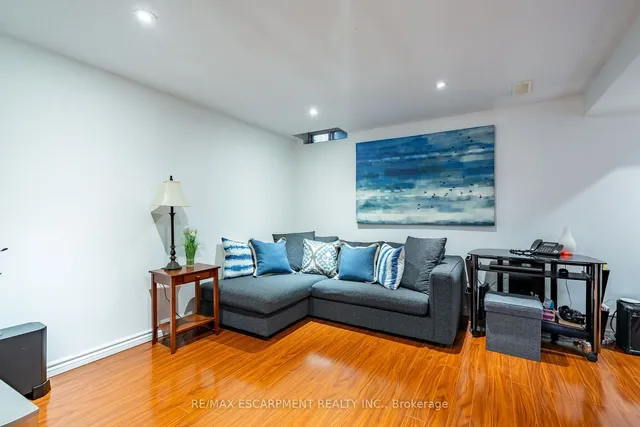 Additional property image - 2185 Fairchild Blvd Unit 27