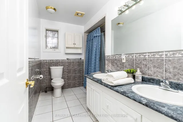 Additional property image - 2005 KILBRIDE St