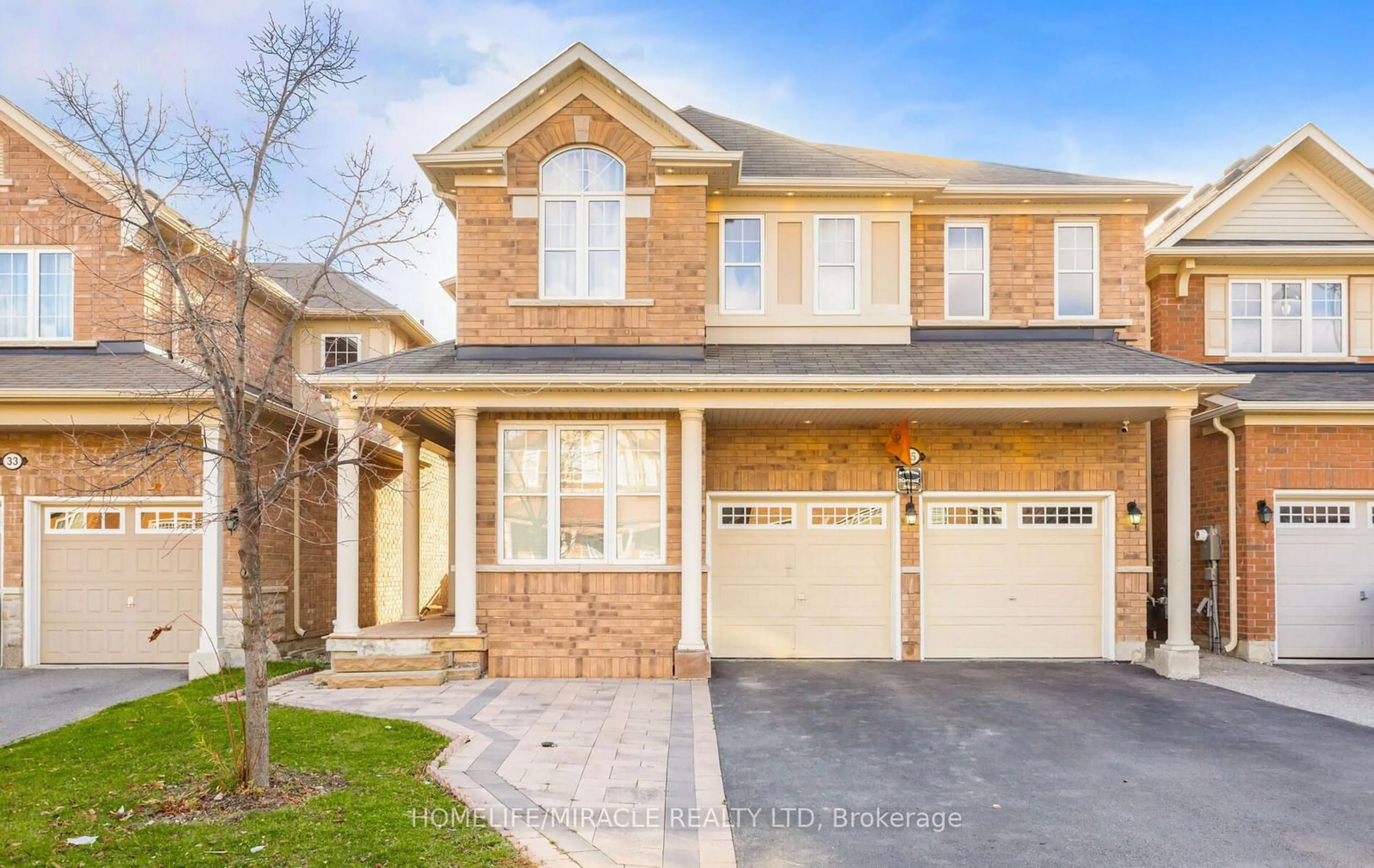 Frontside or backside of a home, the street view for 35 Killick Rd, Brampton Ontario L7A 0Y4