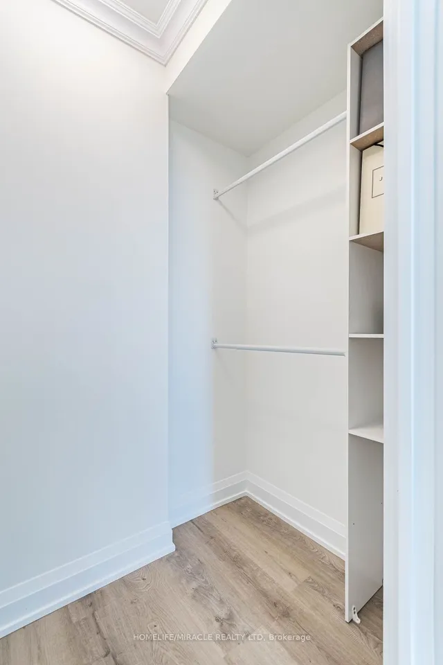 Additional property image - 1270 Maple Crossing Blvd Unit 604