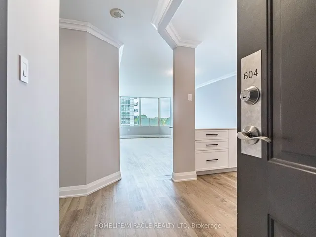 Additional property image - 1270 Maple Crossing Blvd Unit 604