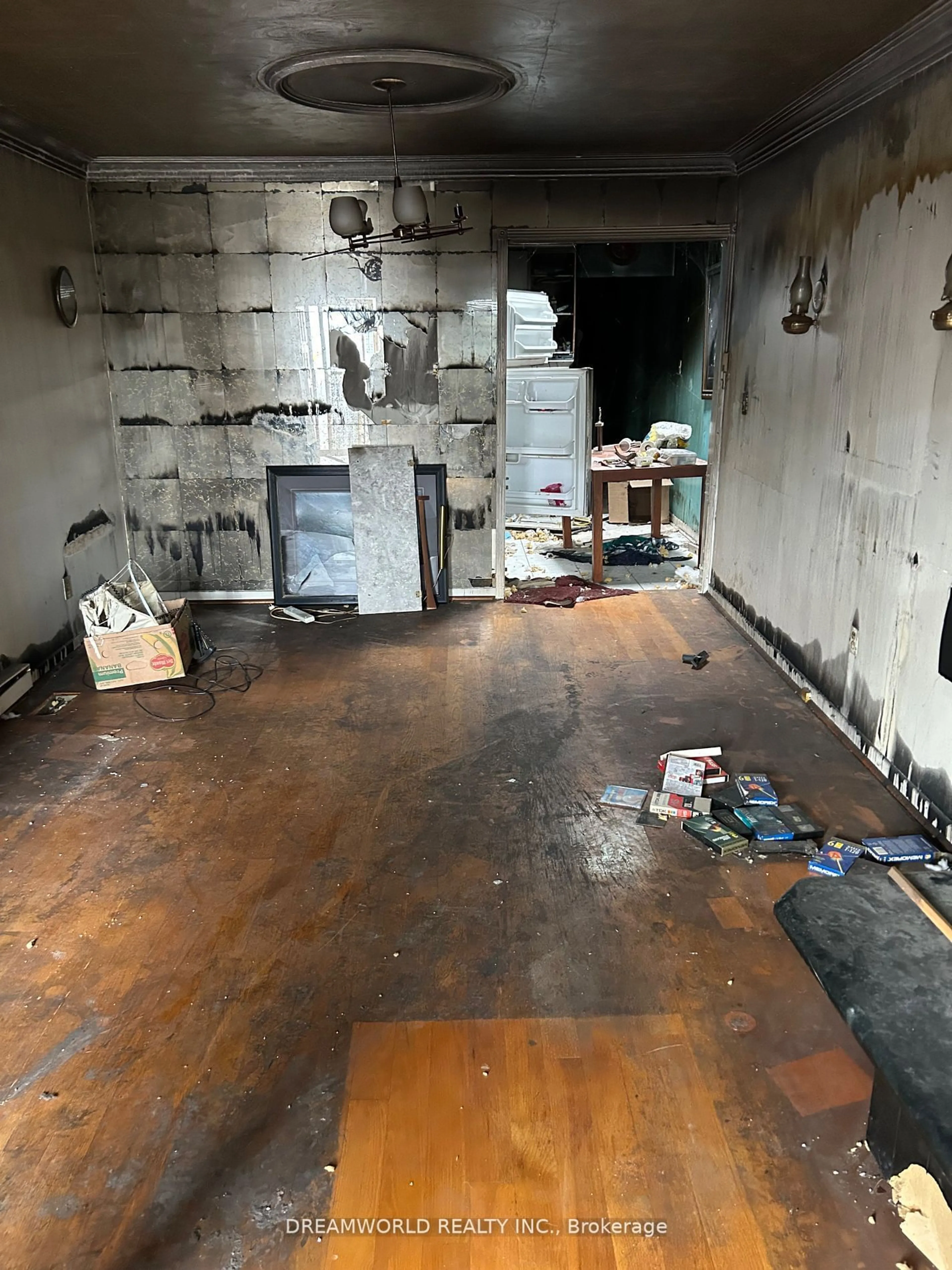 A pic of a room, unknown floor for 242 Glen Park Ave, Toronto Ontario M6B 2E3