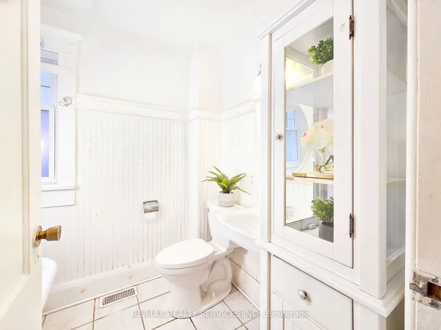 Additional property image - 36 Seventh St