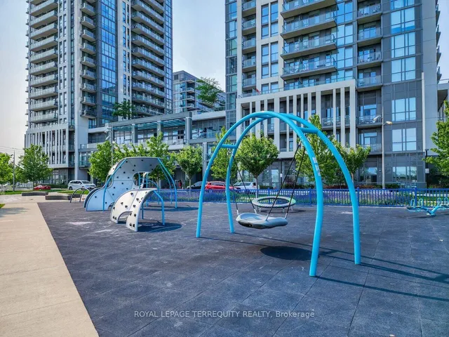 Additional property image - 15 Zorra St Unit 607