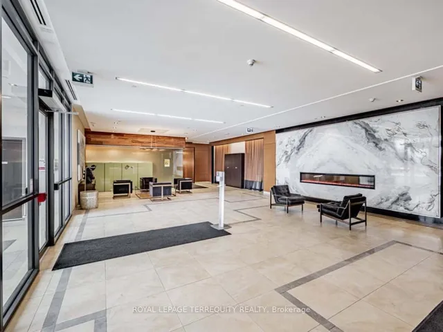 Additional property image - 15 Zorra St Unit 607