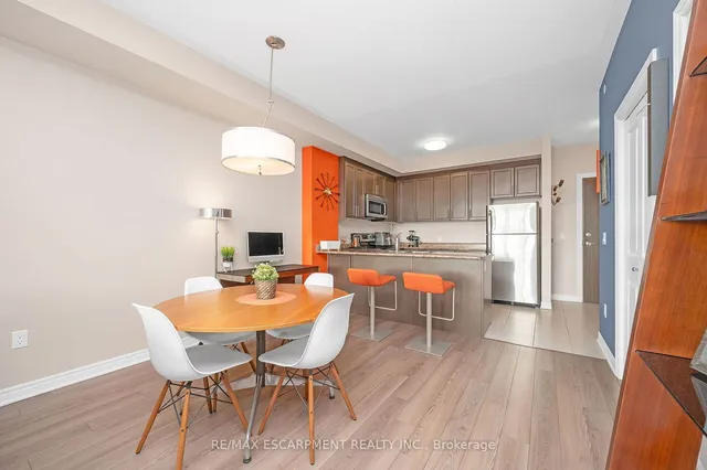 Additional property image - 216 Oak Park Blvd Unit 428