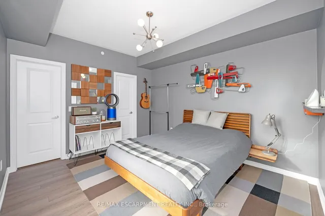 Additional property image - 216 Oak Park Blvd Unit 428