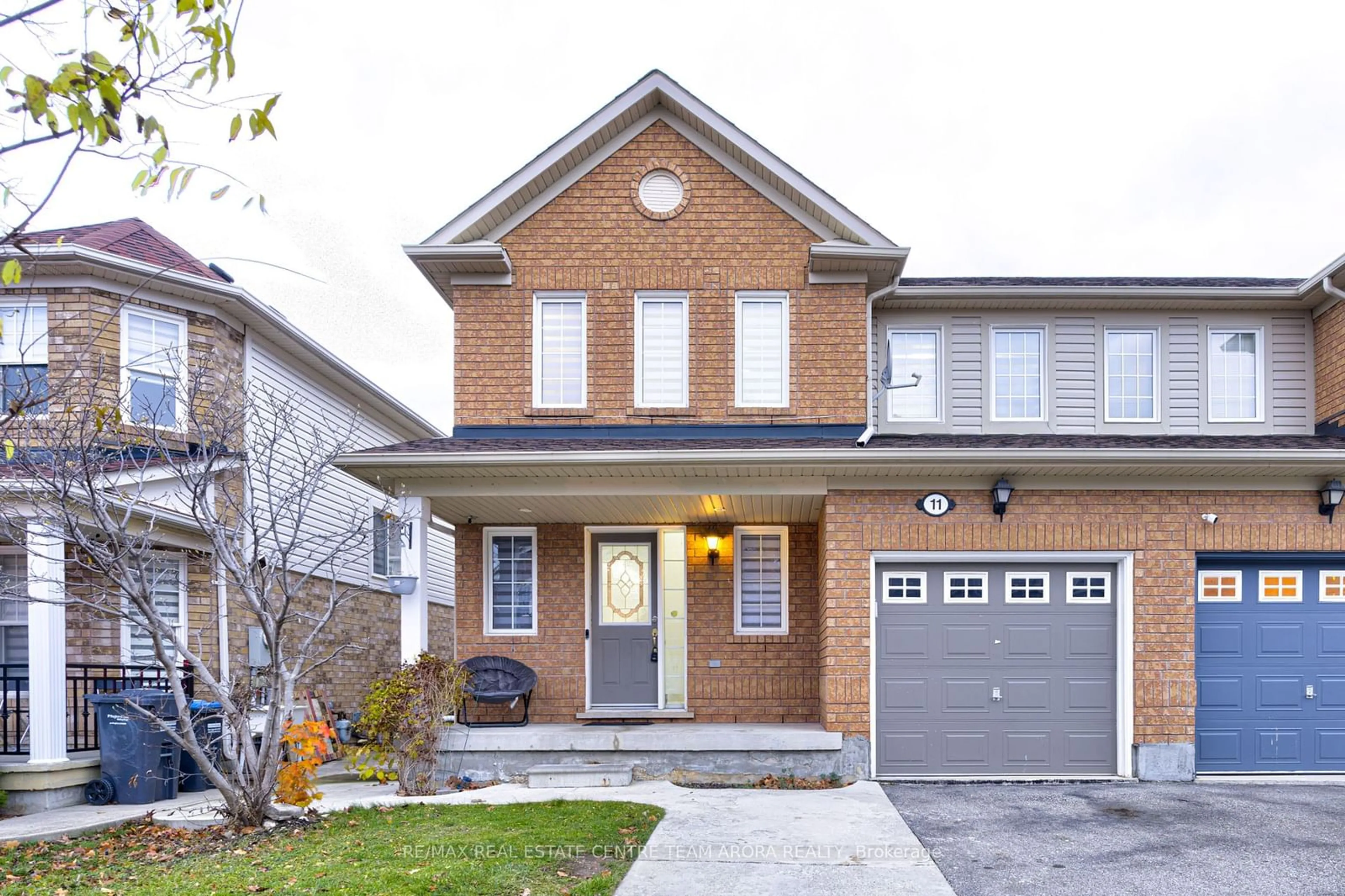 Home with brick exterior material for 11 Jessop Dr, Brampton Ontario L7A 3M6