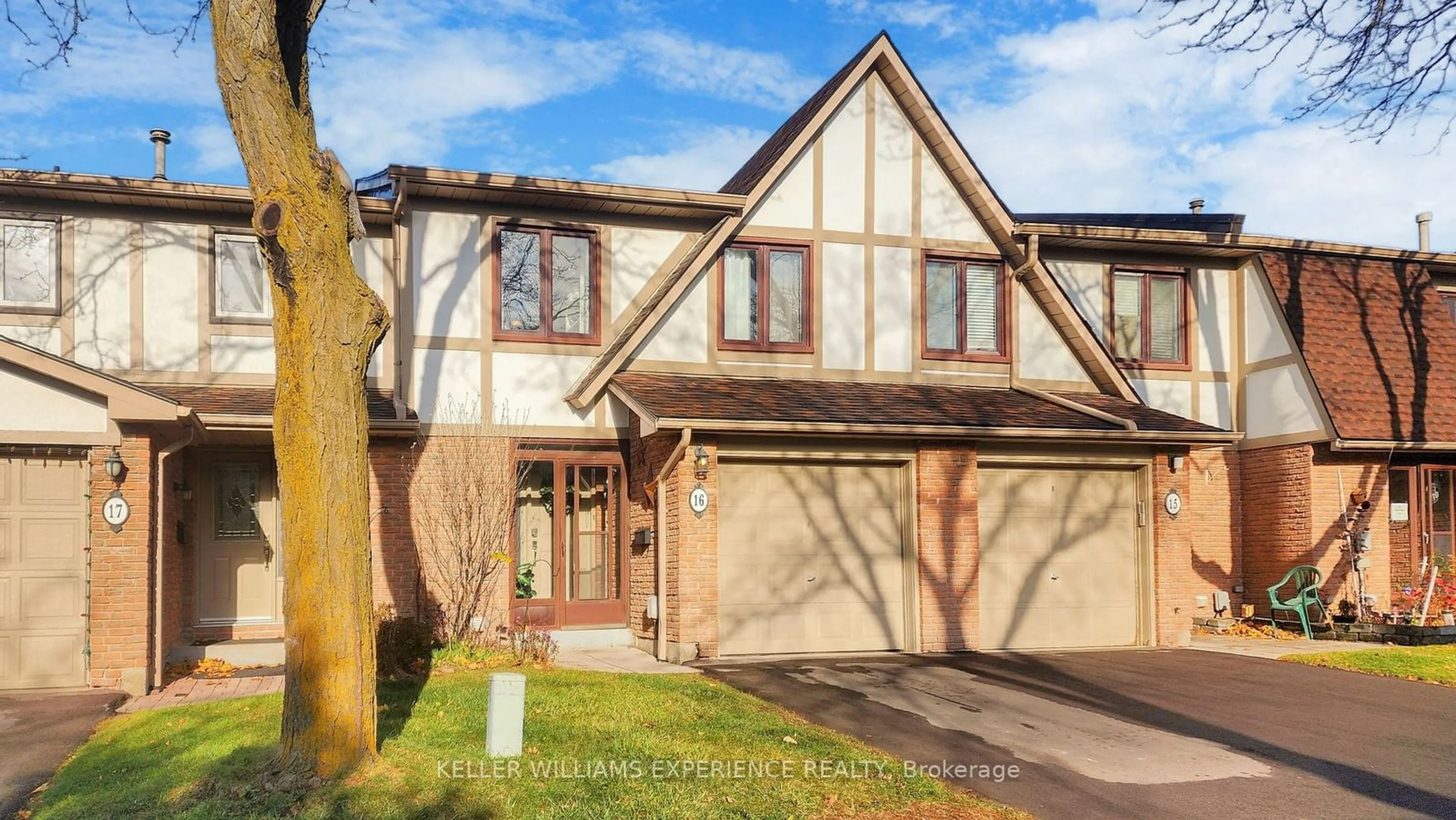 Frontside or backside of a home, cottage for 16 Gatwick Lane, Brampton Ontario L6S 2E4