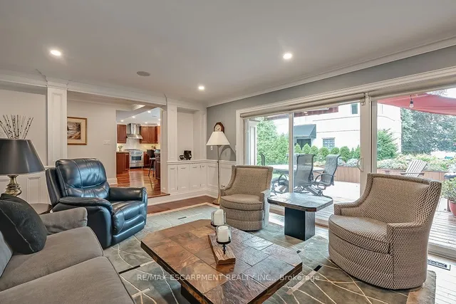 Additional property image - 2428 Lakeshore Rd