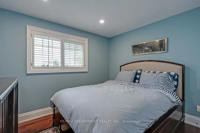 Additional property image - 2428 Lakeshore Rd