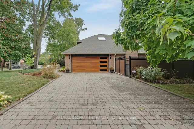 Additional property image - 2428 Lakeshore Rd
