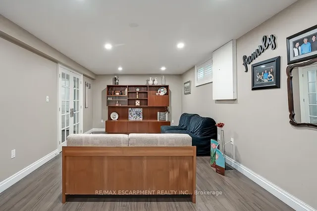 Additional property image - 2428 Lakeshore Rd
