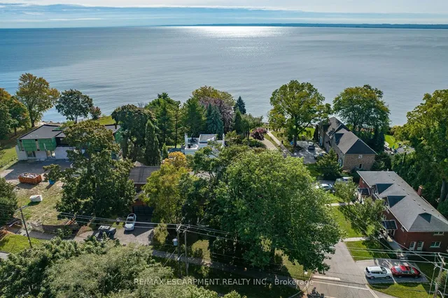 Additional property image - 2428 Lakeshore Rd