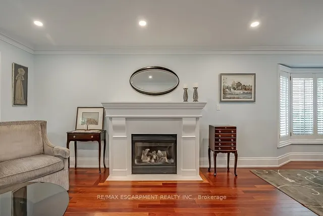 Additional property image - 2428 Lakeshore Rd