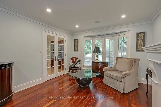 Additional property image - 2428 Lakeshore Rd