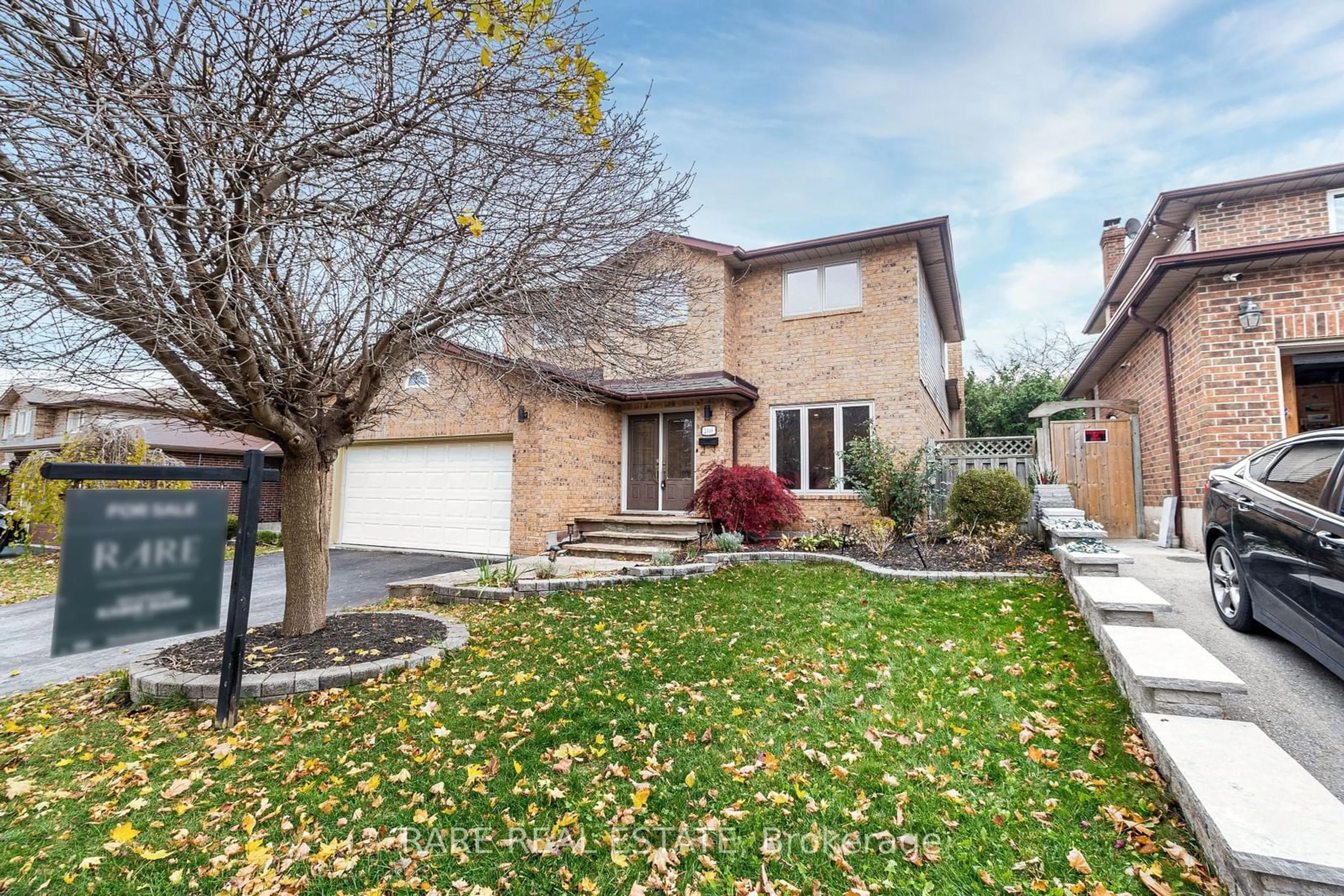 Frontside or backside of a home, the street view for 2446 Overton Dr, Burlington Ontario L7P 4B5