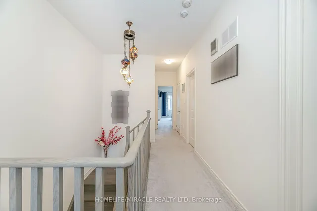 Additional property image - 129 Adventura Rd