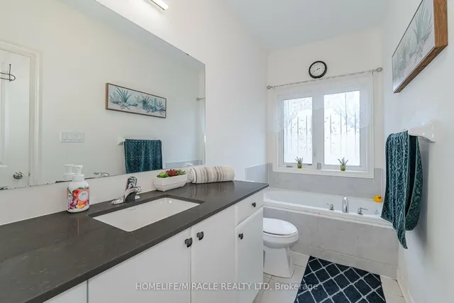 Additional property image - 129 Adventura Rd