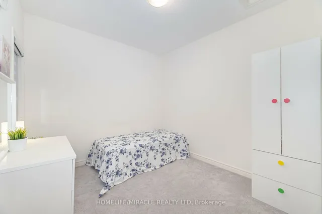 Additional property image - 129 Adventura Rd