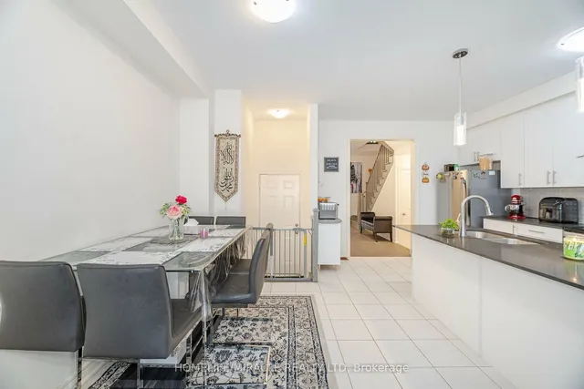 Additional property image - 129 Adventura Rd
