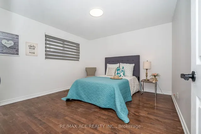 Additional property image - 15 Strathavon Dr