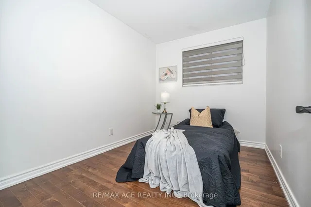 Additional property image - 15 Strathavon Dr
