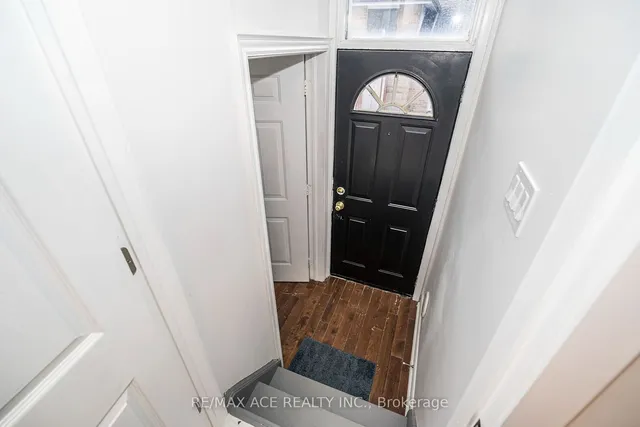Additional property image - 15 Strathavon Dr