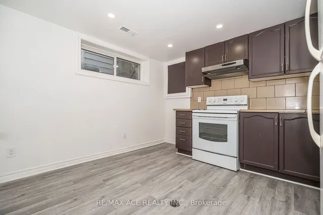 Additional property image - 15 Strathavon Dr
