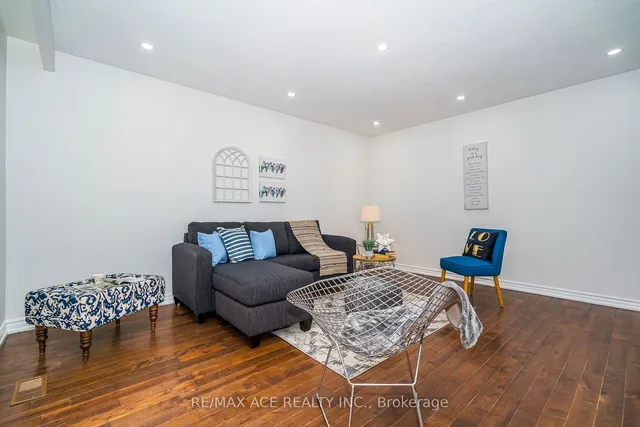 Additional property image - 15 Strathavon Dr