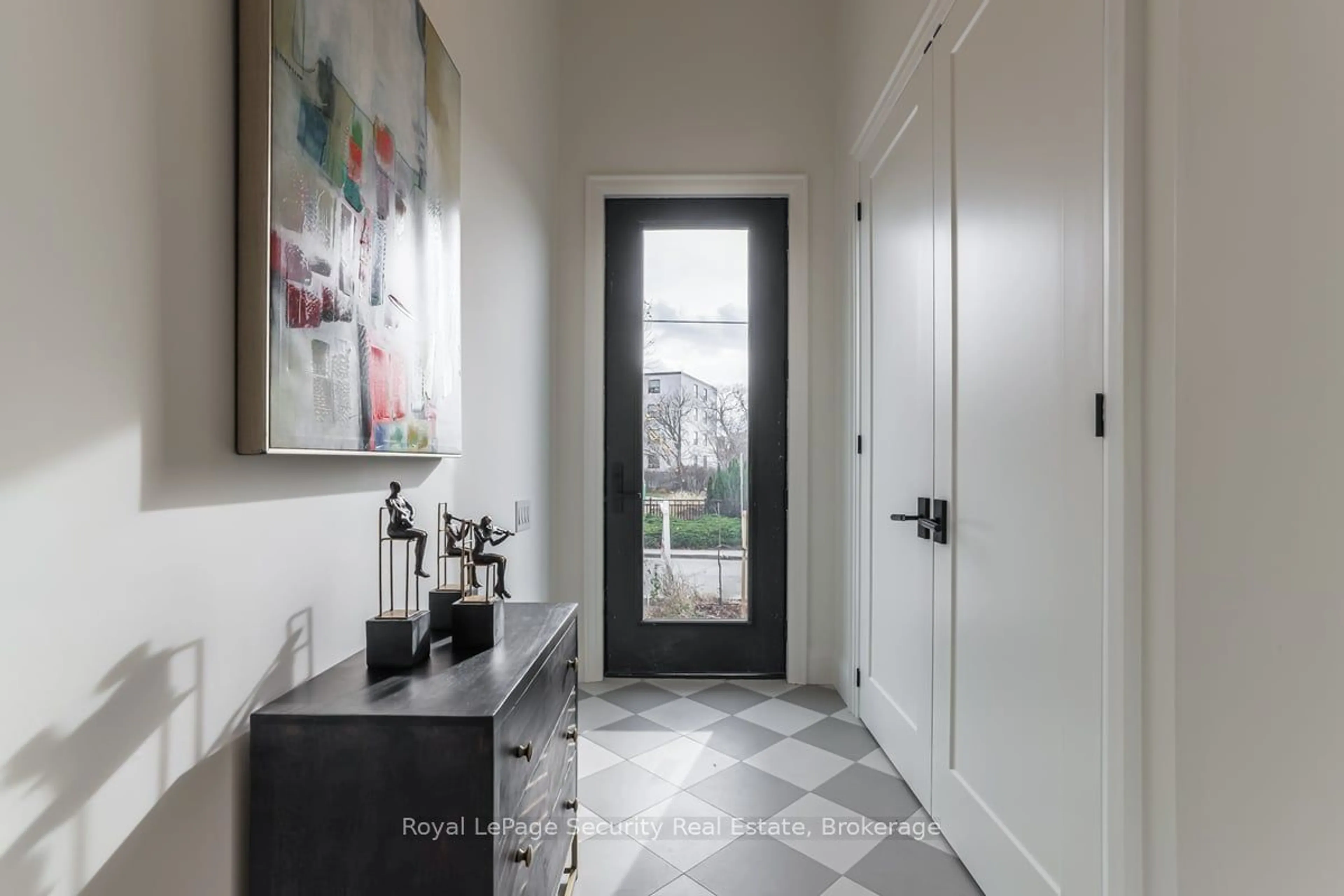 Indoor entryway, ceramic floors for 604 Ridelle Ave, Toronto Ontario M6B 1K9