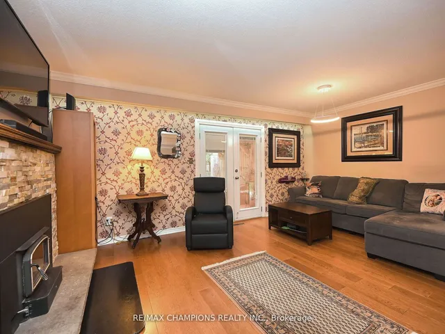 Additional property image - 7214 Ridgeland Cres
