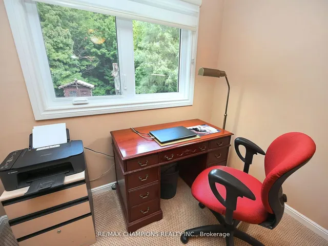 Additional property image - 7214 Ridgeland Cres