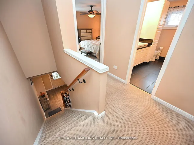 Additional property image - 7214 Ridgeland Cres