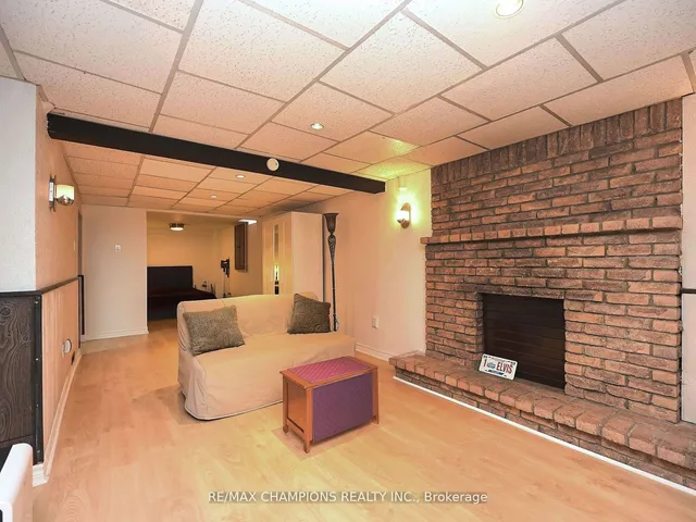 Additional property image - 7214 Ridgeland Cres