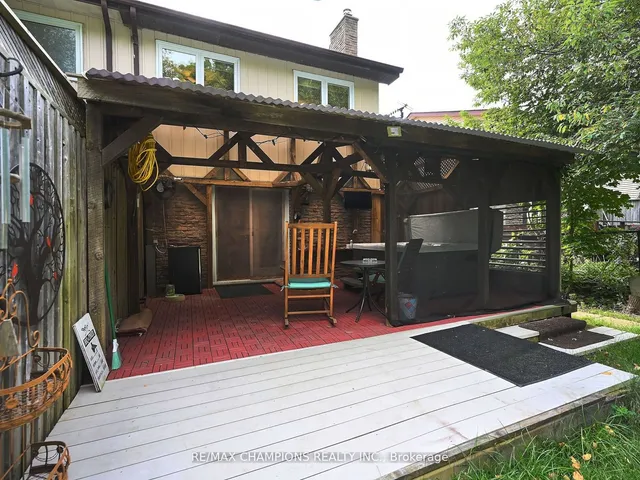 Additional property image - 7214 Ridgeland Cres