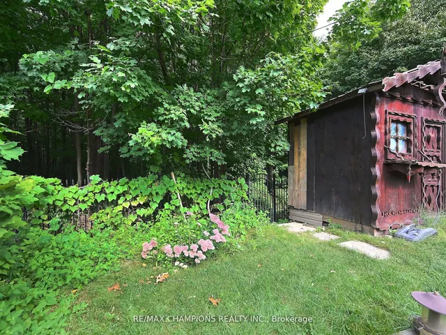 Additional property image - 7214 Ridgeland Cres