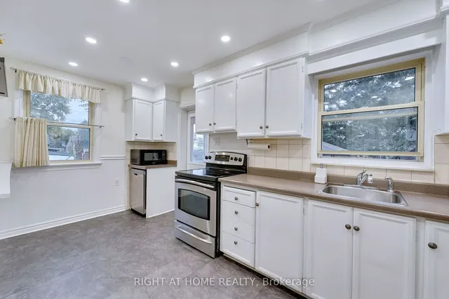 Additional property image - 6 Adele Ave