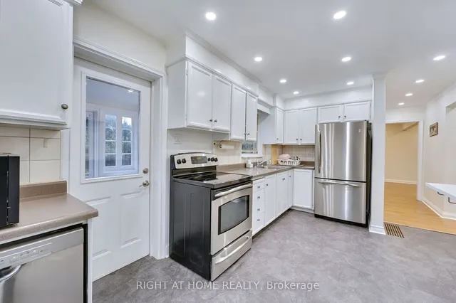 Additional property image - 6 Adele Ave