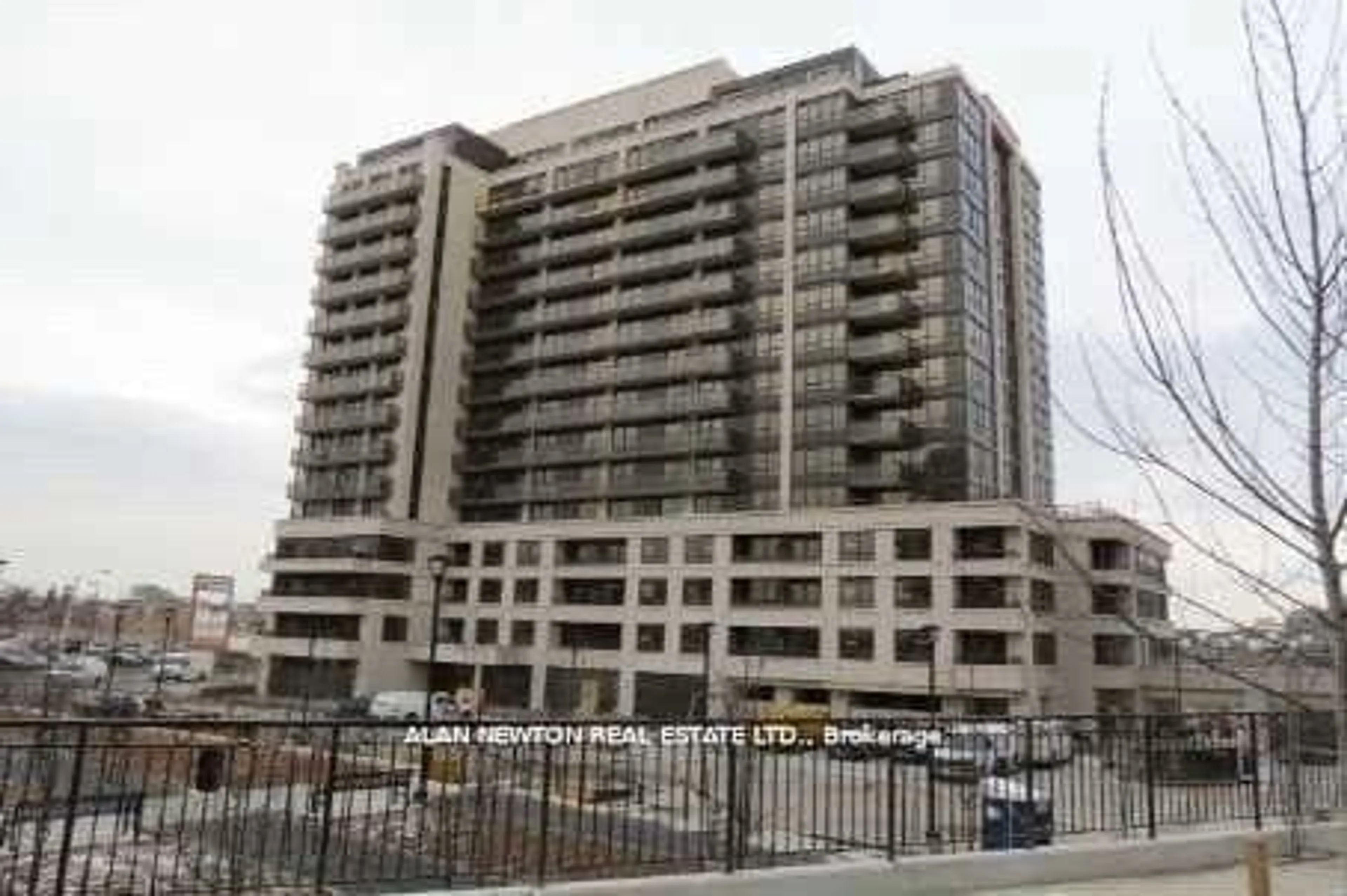 A pic from exterior of the house or condo, the front or back of building for 1 De Boers Dr #314, Toronto Ontario M3J 0G6