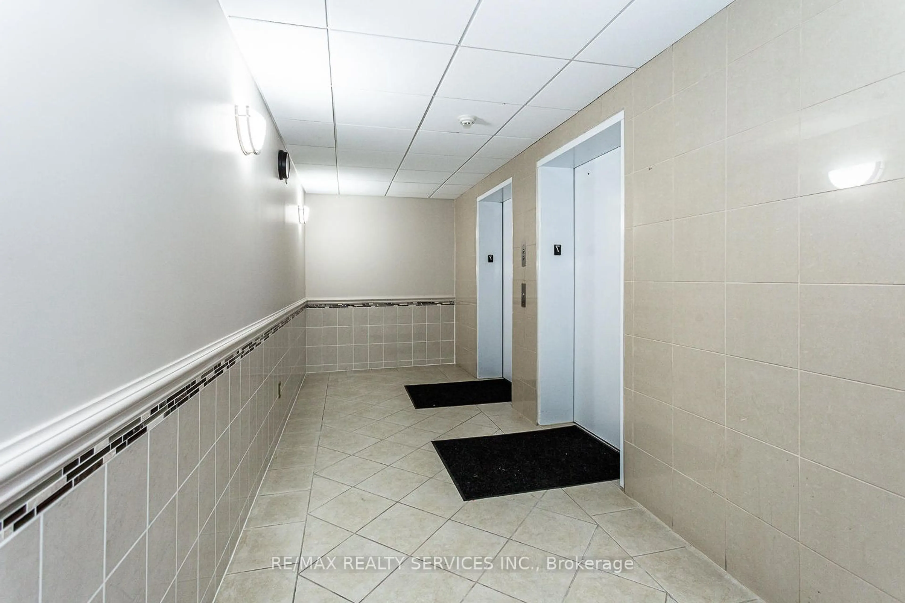 Other indoor space, unknown floor for 7405 Goreway Dr #716, Mississauga Ontario L4T 0A3