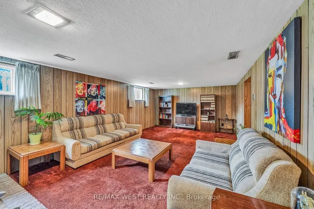 Additional property image - 5 Picton Cres