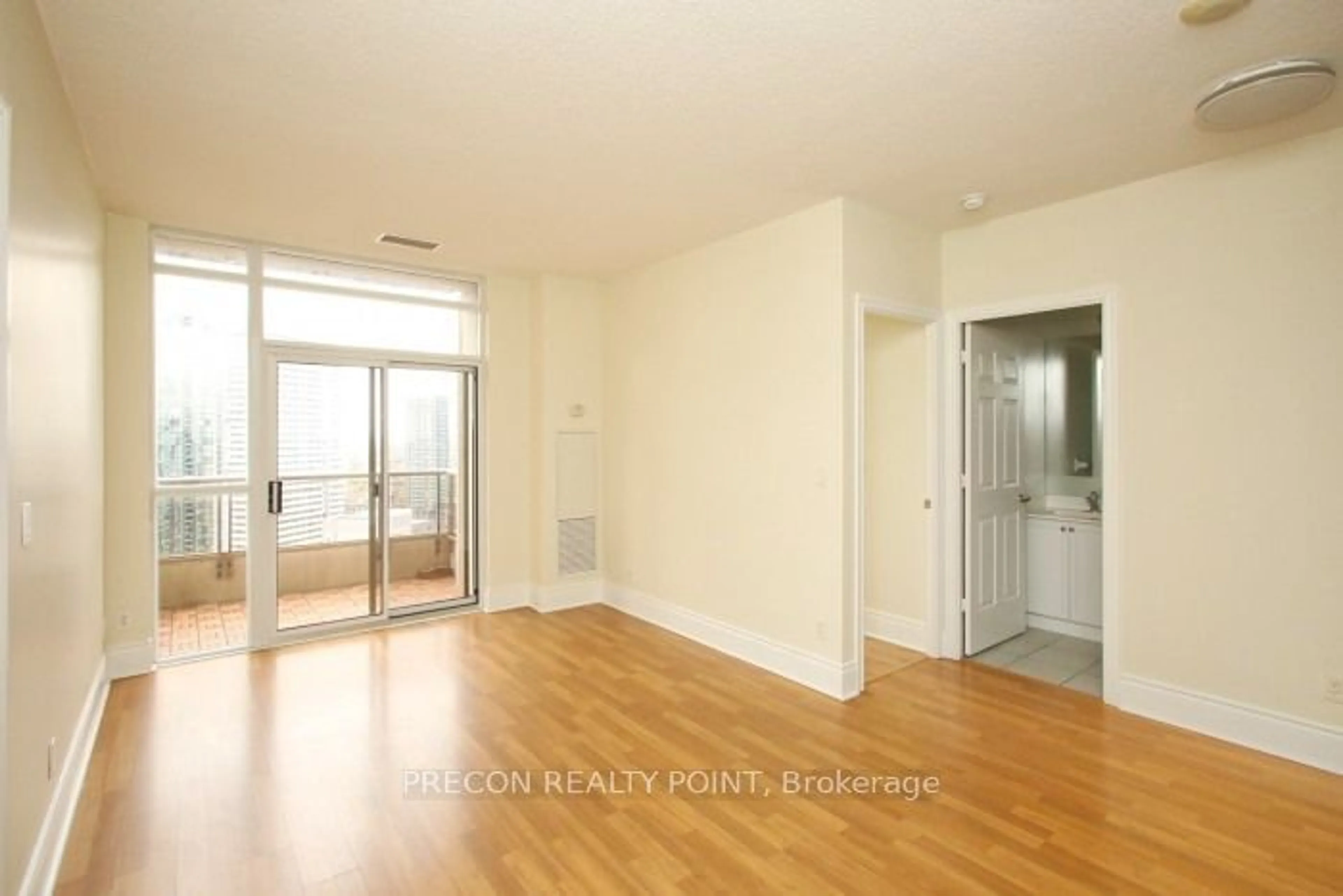 A pic of a room, wood floors for 310 Burnhamthorpe Rd #PH01, Mississauga Ontario L5B 4P9