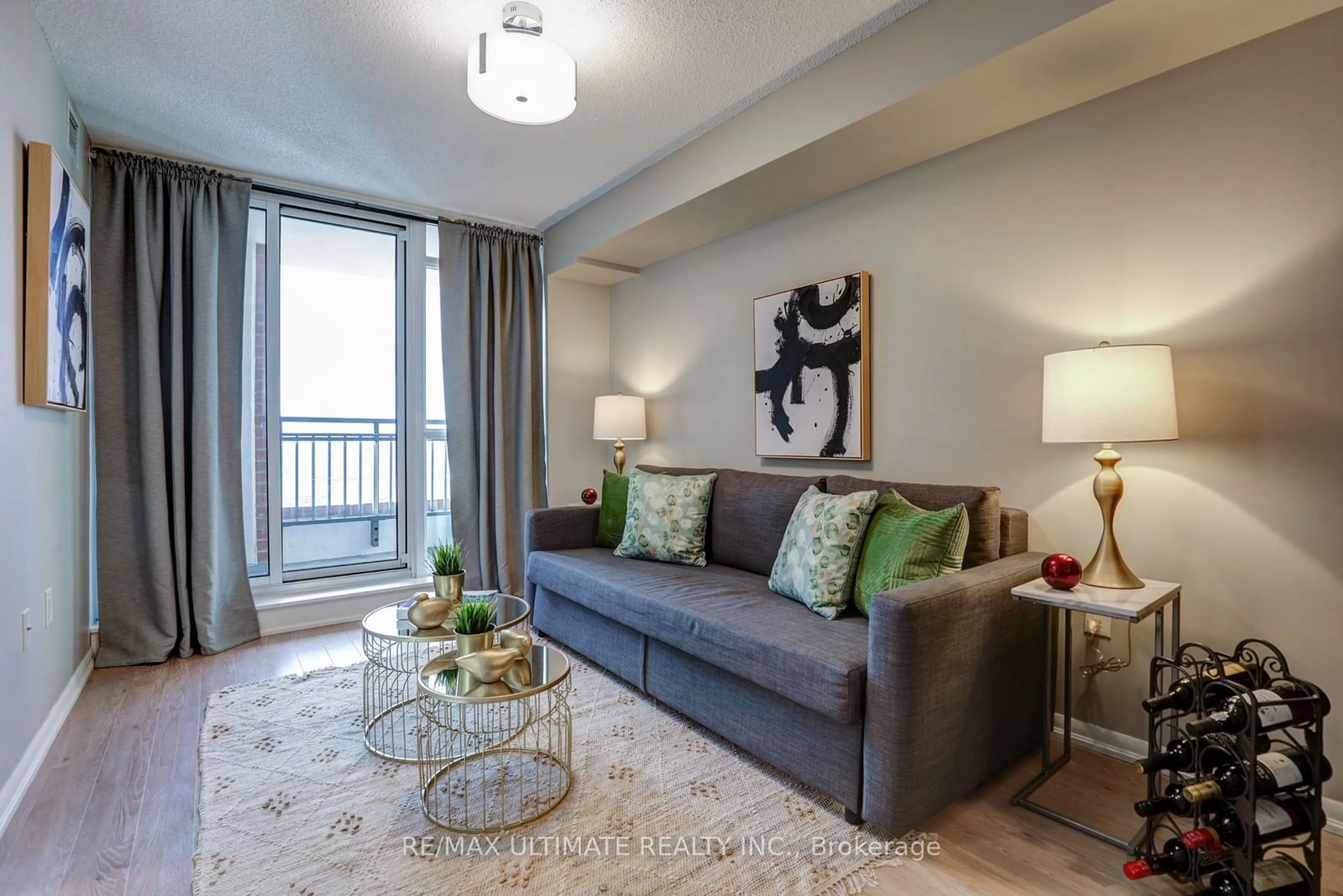 Living room, carpet floors for 830 Lawrence Ave #2212, Toronto Ontario M6A 0B6