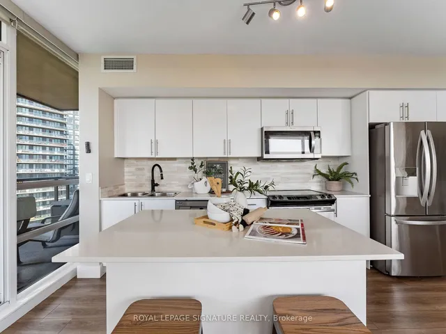 Additional property image - 2230 Lake Shore Blvd Unit 1704