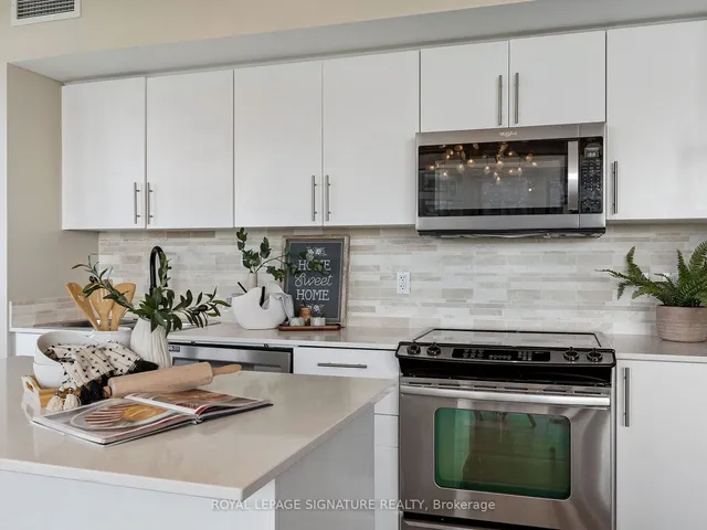 Additional property image - 2230 Lake Shore Blvd Unit 1704