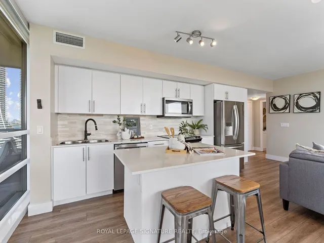 Additional property image - 2230 Lake Shore Blvd Unit 1704