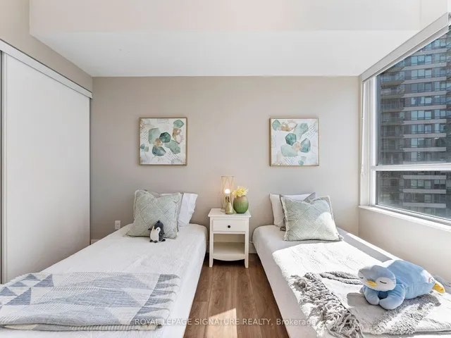 Additional property image - 2230 Lake Shore Blvd Unit 1704